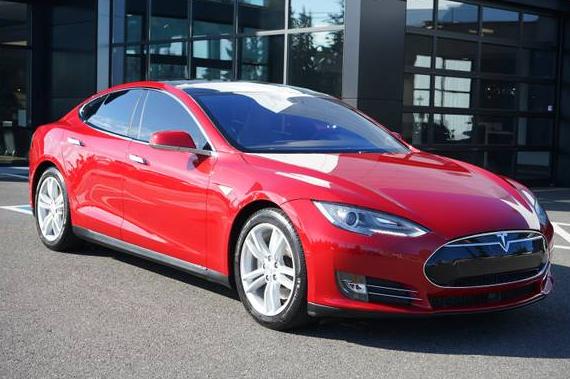 TESLA MODEL S 2015 5YJSA1H29FFP77661 image